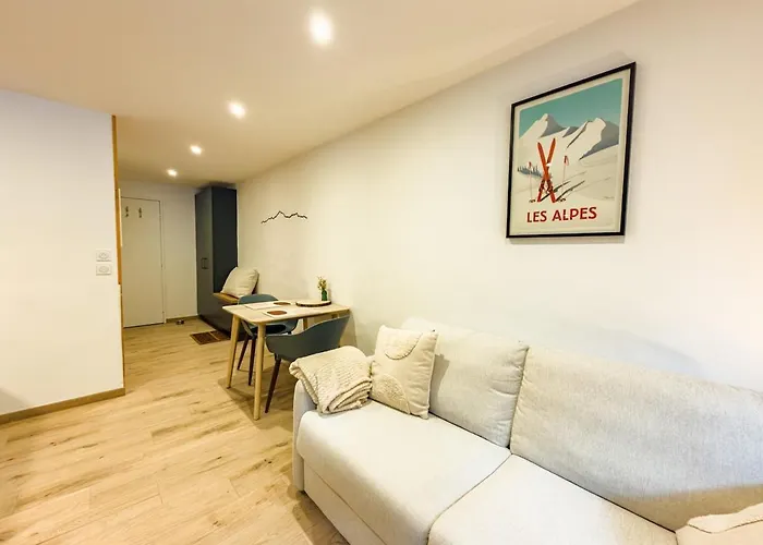 Exceptionnel, Equipe Face A L'aiguille Du Midi Apartman Chamonix